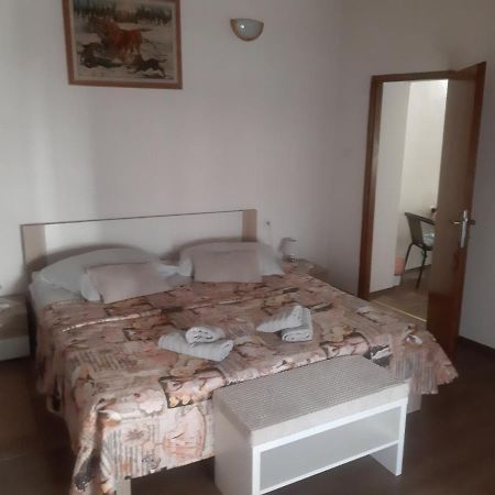 Sant Elena Apartment Bale Exterior foto